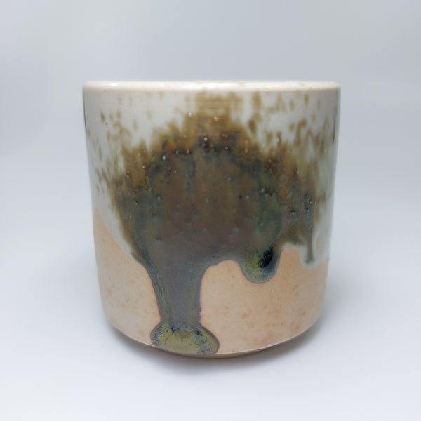 WOODFIRED ICELANDIC LAVA SAND AND RAINING CROWNS SMALL CUP